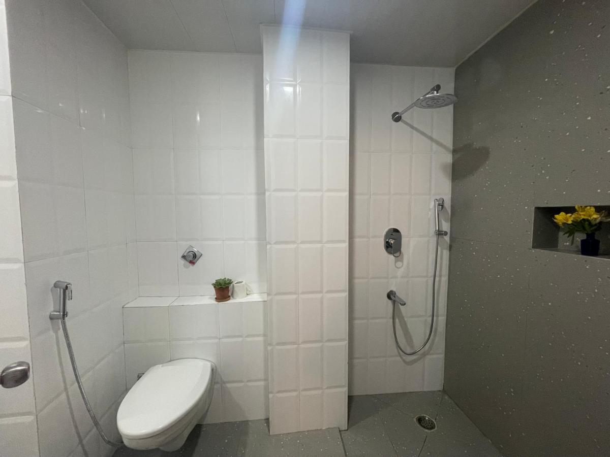 Hotel Pegasus Crown Shillong Bagian luar foto